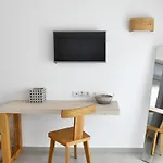 Angelos Boutique Appartement *