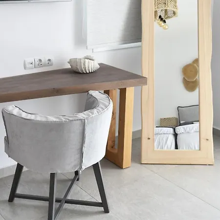 Angelos Boutique * Patitíri