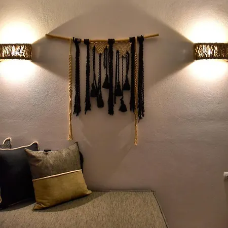 Angelos Boutique