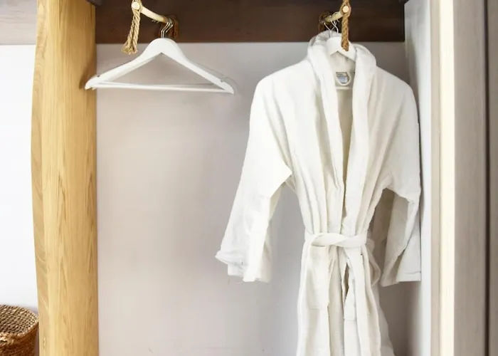 Angelos Boutique Patitiri